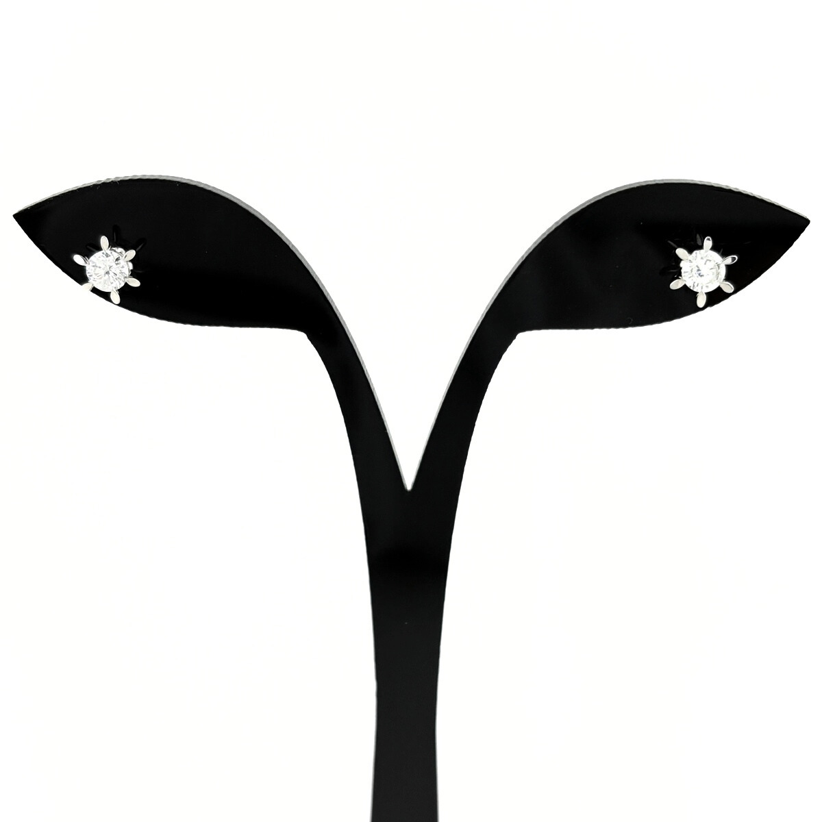 メレダイヤ デザインピアス プラチナ ピアス 7.0×7.0 Pt900 ダイヤモンド レディース 【中古】