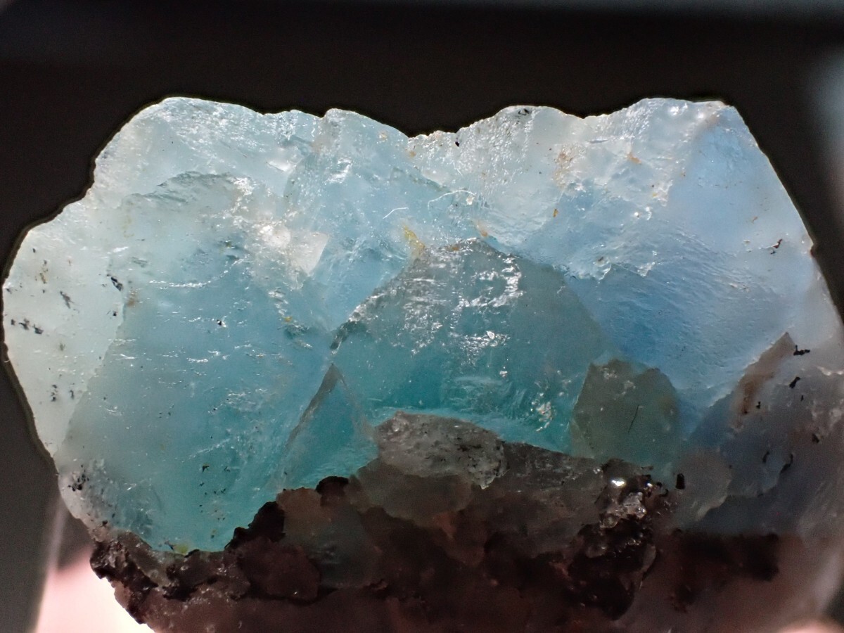 黒い森産 フローライト 蛍石 原石 標本 鉱物　ドイツ