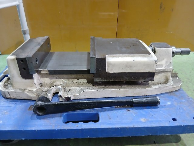 TSUDAKOMA / 津田駒 ツダコマ マシンバイス 口金幅約160mm 金属加工 フライス盤 ※佐川着払い発送