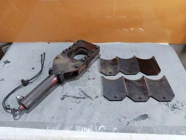 メーカー不明 油圧式ケーブルカッタ ※現状渡し