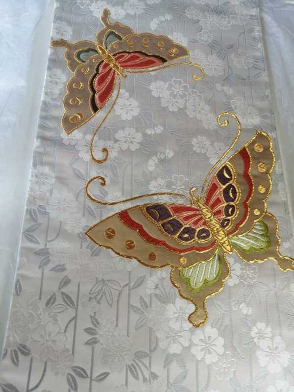 袋帯　桜　蝶々　唐織　正絹