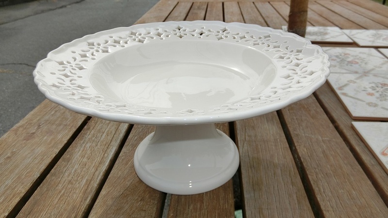 イギリス製 クラシックテーブルウェア クリームウェア ケーキスタンド ROYAL CREAMWARE CAKE STAND