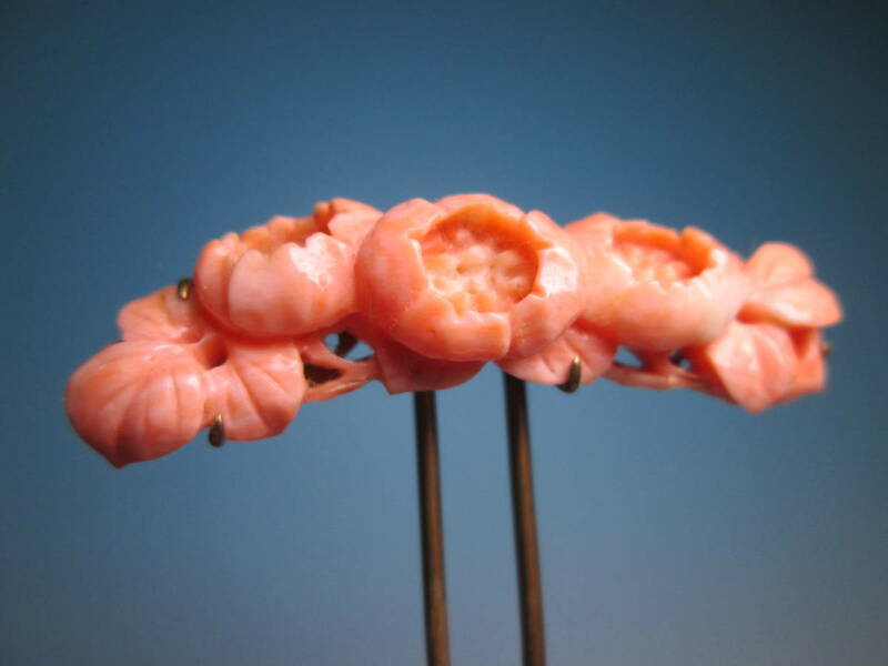 【江月】アンティーク・本珊瑚 花彫刻のかんざしのかんざし 8,04g
