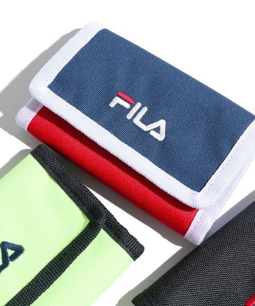 FILA ミニウォレット 財布 WEGO/FILA別注 仕分けポケットで収納力に優れている カードケース リングフック パスケース ID 定期入れ