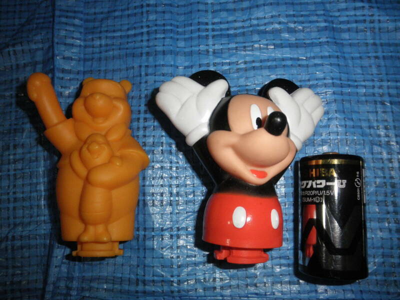 珍品 ミッキーマウス くまのプーさん テストショット 試作ソフビ プーさんは未塗装 関係者より ディズニーグッズ 人形