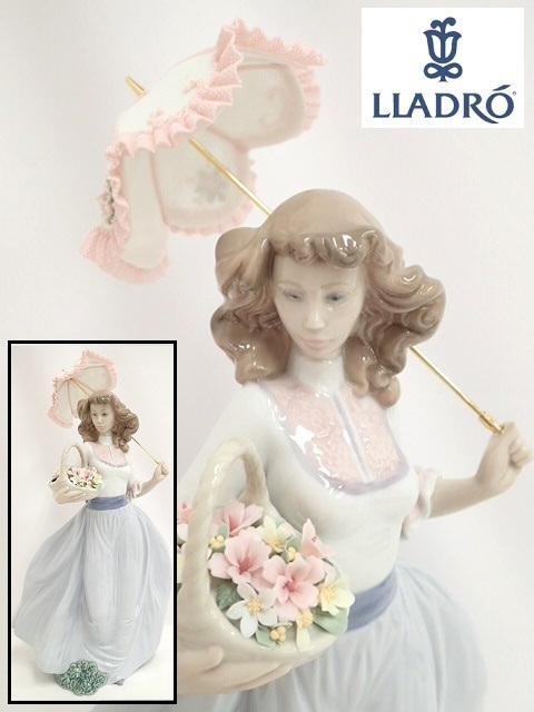 030342[TS]◆LLADRO/リヤドロ◆フィギュリン No.6622 『お花を届けに』 陶器の置物/女性 レースの傘 花かご
