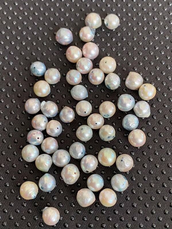 本真珠 ナチュラル色 約９ｍｍ～１０mm １個玉 ばら売り 不揃い 新品です。
