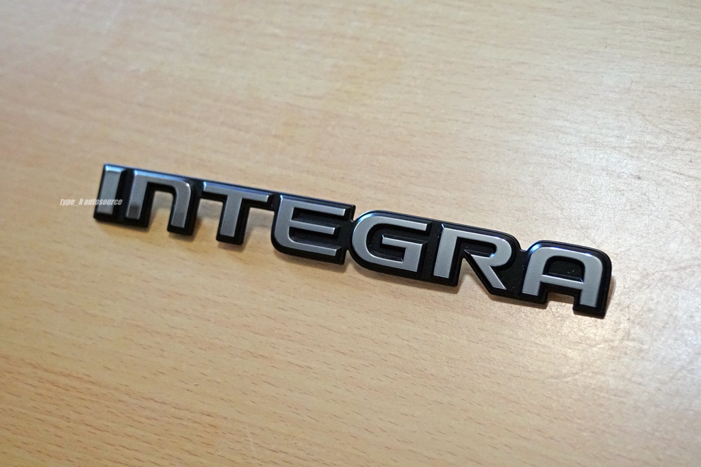 USアキュラ純正 90-93 ACURA INTEGRA インテグラ リア トランク INTEGRA エンブレム USDM北米JDM HONDA ホンダ DA5 DA6 DA7 DA8