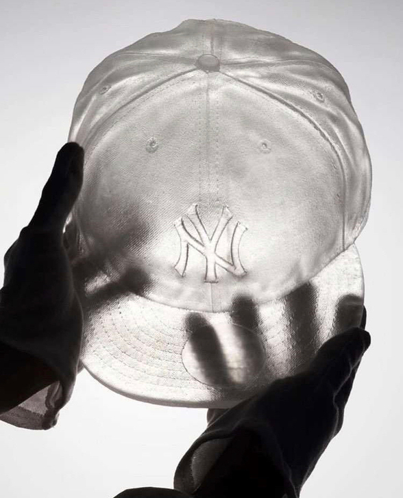【玩具模型】Daniel Arsham Crystal Relic 001 Yankee Hat 2019 ダニエル・アーシャムニューヨークヤンキースクリスタルハット★正規品 F33