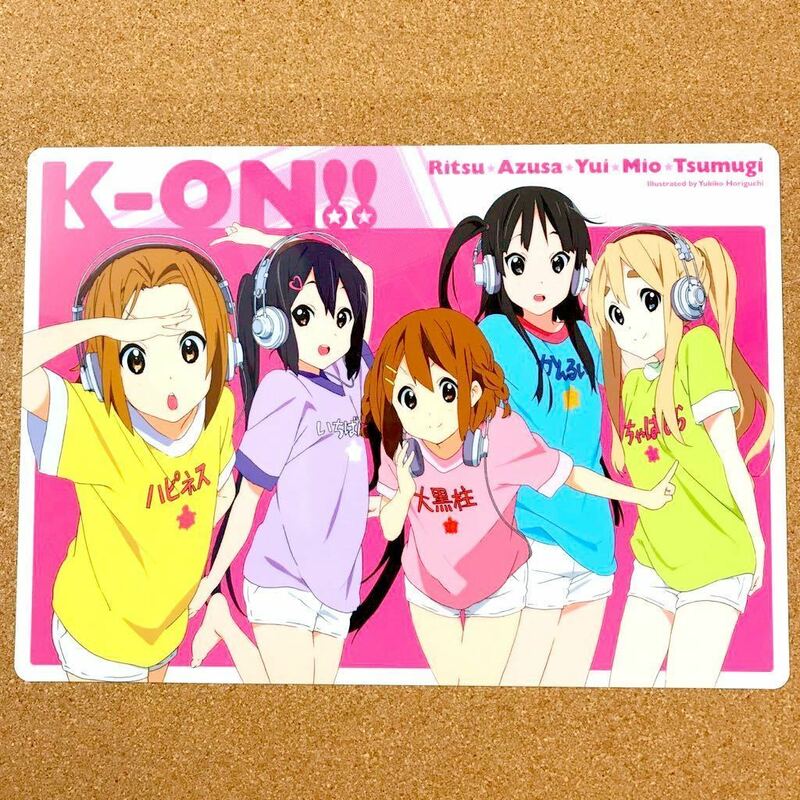 【送料無料】けいおん! K-ON! 下敷き　唯のシャツ　平沢 唯 秋山 澪 田井中 律 琴吹 紬 中野 梓 放課後ティータイム HTT 京アニ