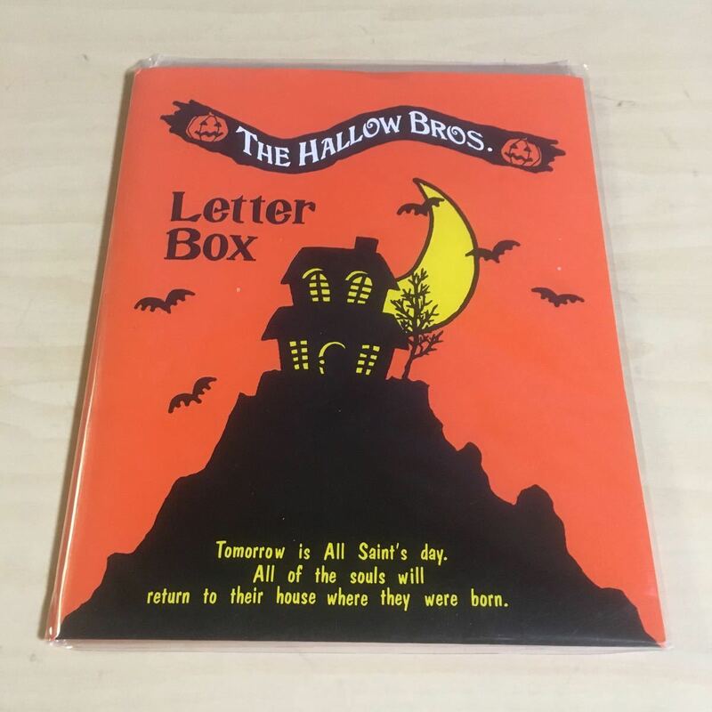 THE HALLOW BROS レターボックス