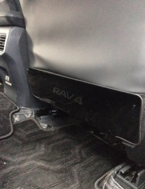 《汚れ防止》トヨタ TOYOTA 新型 RAV4 アンチキックパッド シートパッド キックガード ステンレス