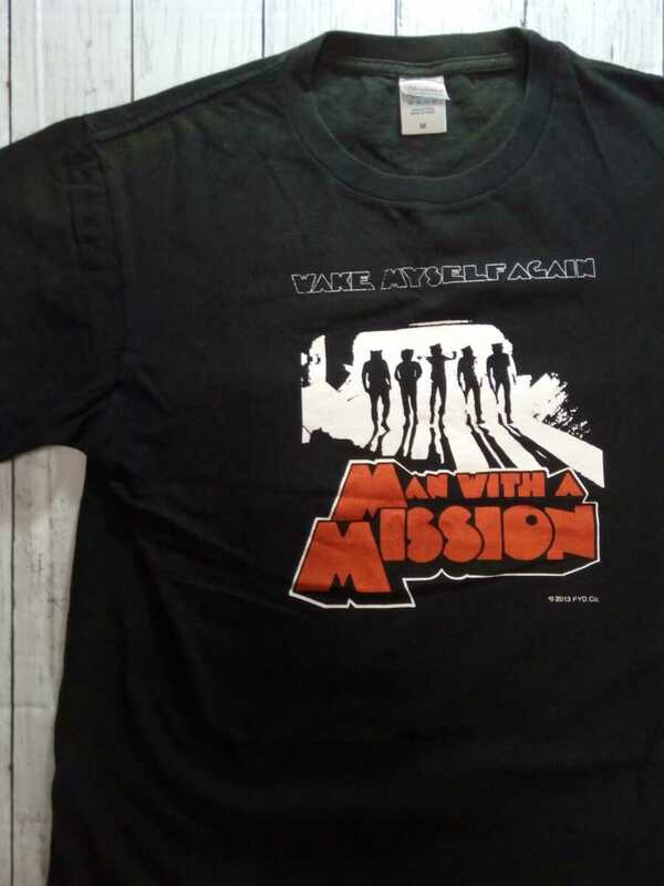 即決 送料無料 MAN WITH A MISSION マンウィズ WAKE MYSELF AGAIN TOUR 2013 ツアー ラバープリント Tシャツ Mサイズ ブラック 黒 トムス