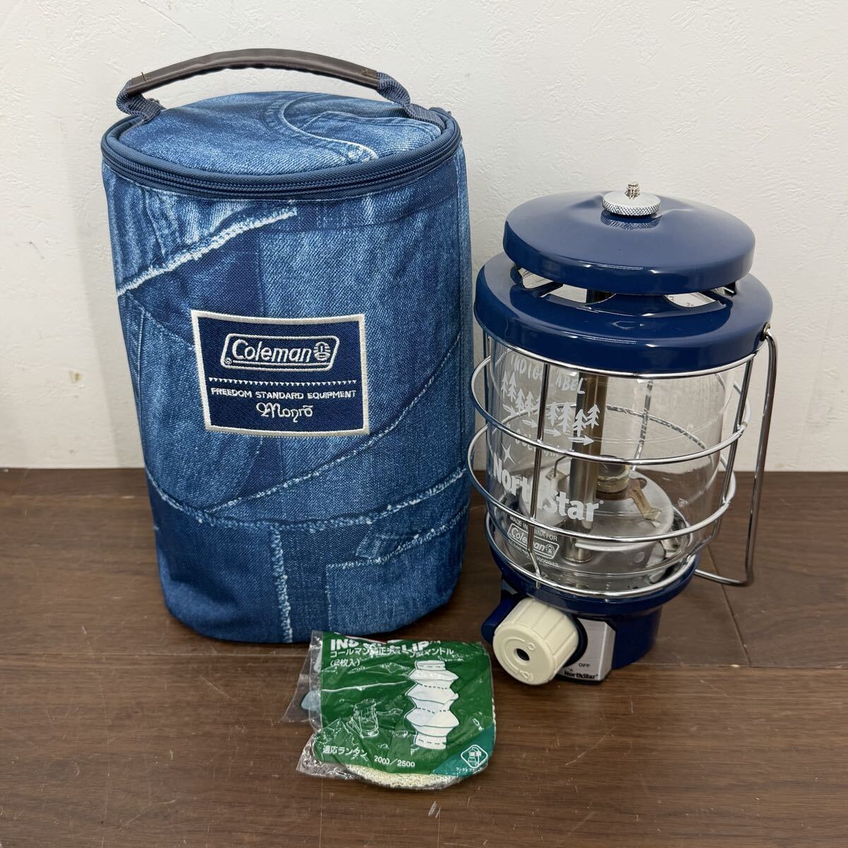 FCK39j 美品 Coleman コールマン Monr モンロ IL 2500ノーススター LPガスランタン 2000031625 インディゴ キャンプ アウトドア