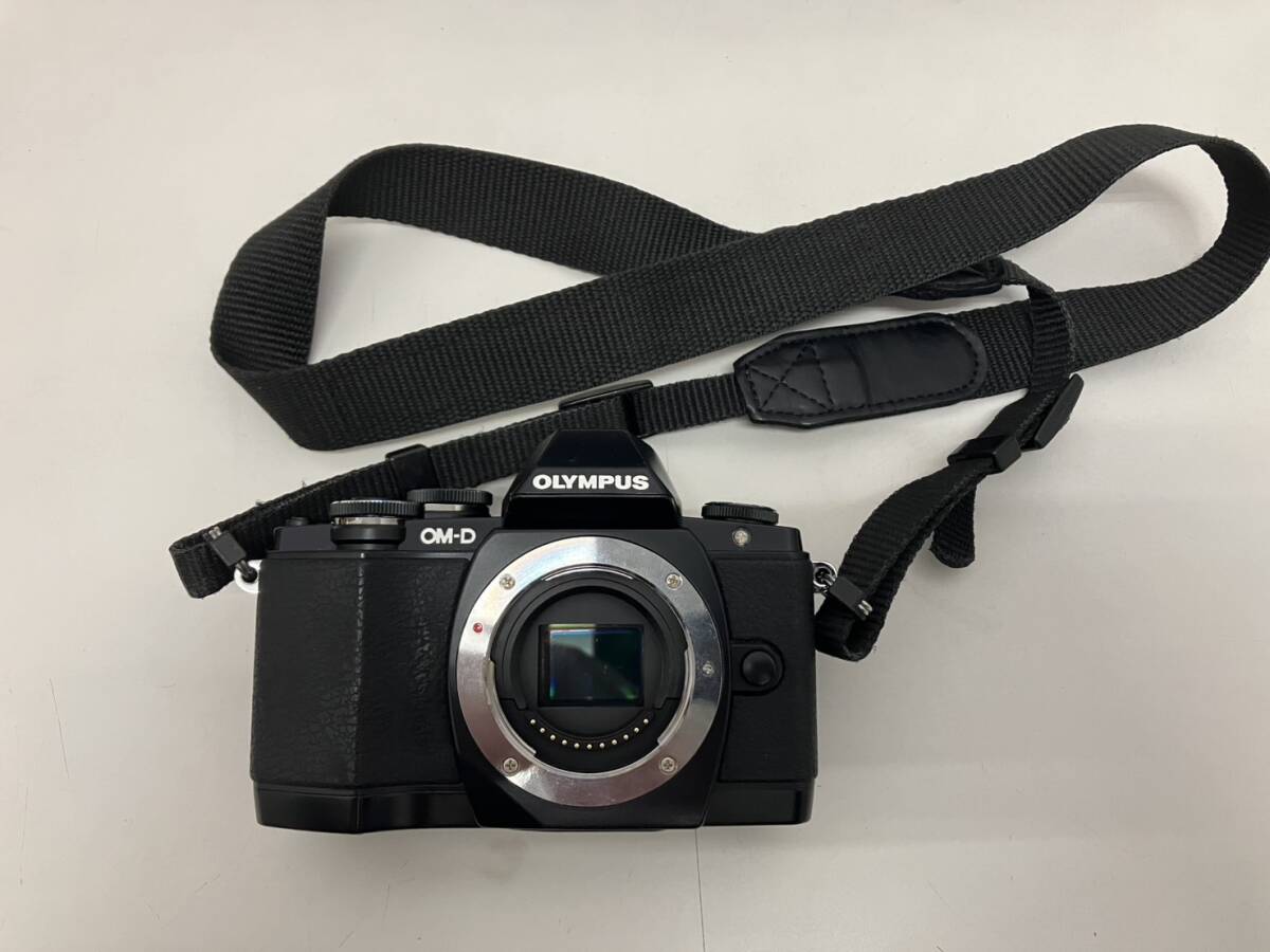 ◆1円～◆オリンパス OLYMPUS OM-D E-M10 ボディ 現状品 ブラック ミラーレス一眼 デジタルカメラ ジャンク