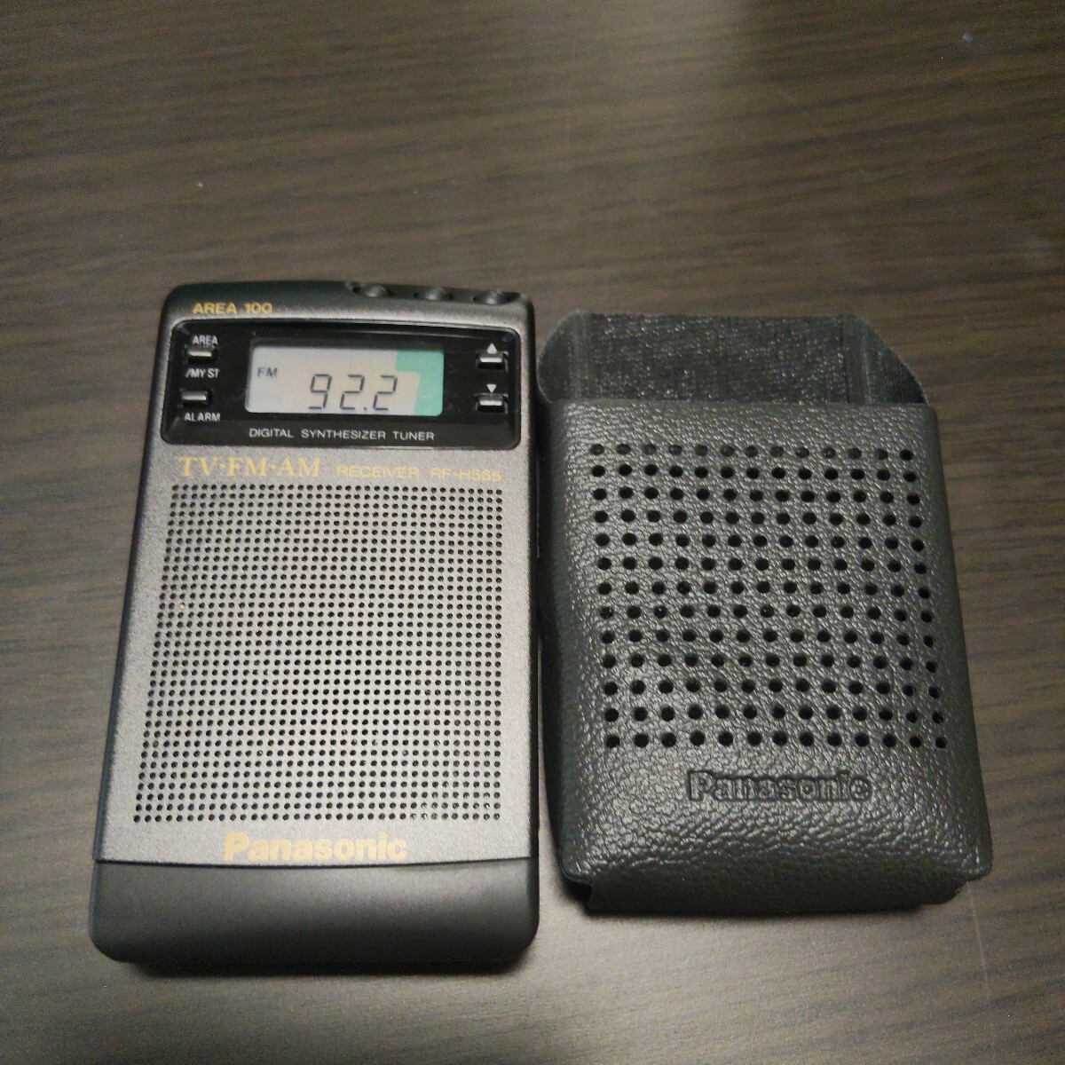 ★☆Panasonic ワイドFM対応 FM/AMポケットラジオ RF-H565 日本製 動作品 