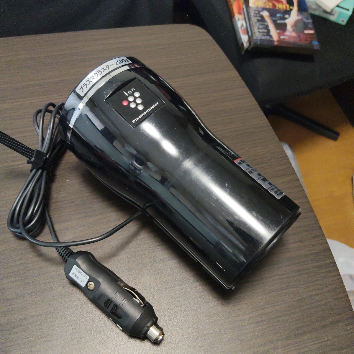 DENSO デンソー ［プラズマクラスターイオン発生機 25000］ 車載用 （ブラック） PCDNY-B （ブラック）