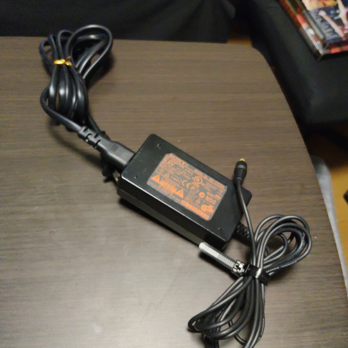 ソニー SONY 純正 電源アダプタ ACアダプター 型番 AC-FX150 ポータブルDVDプレーヤーDVP-FX720 DVP-FX850 DVP-FX860DT用/通電確認