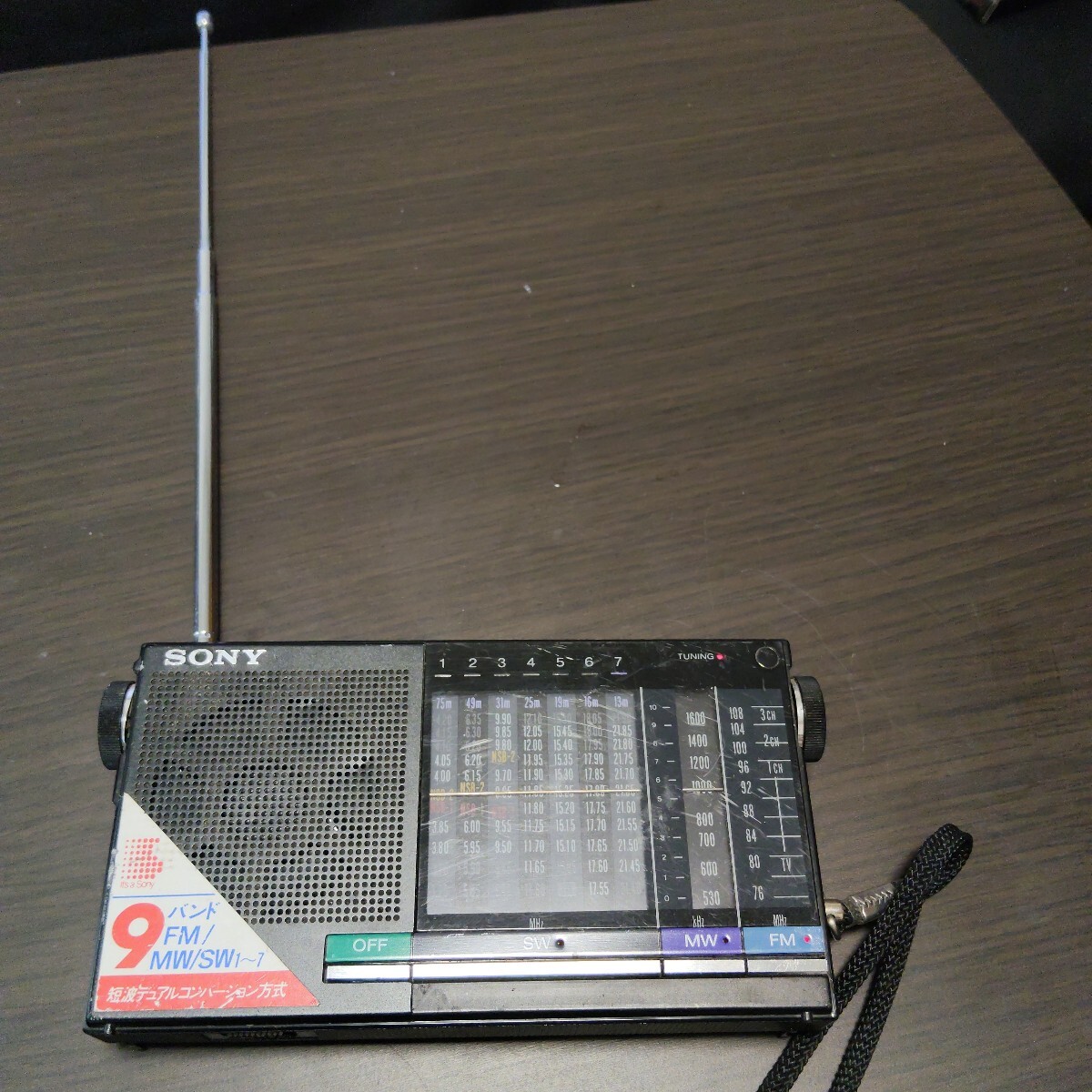 現状品 SONY ICF-4900 9BANDS FM/MW/SW1-7 ソニー ラジオ ポータブルラジオ ワイドFM対応　昭和レトロ【ジャンク品】