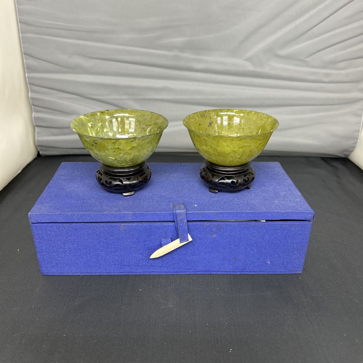 玉杯 2客セット 酒器 中国美術 玉石 共箱付き