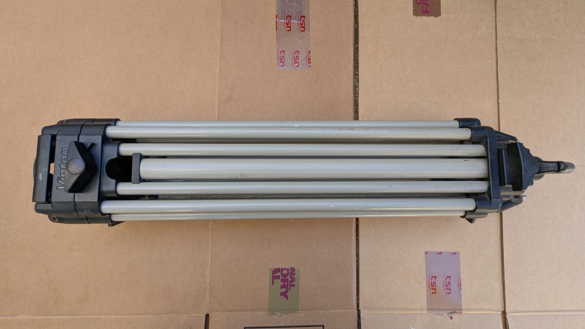 Vinten 三脚 100mm ボール　ビンテン　ヴィンテン　アルミ　3段