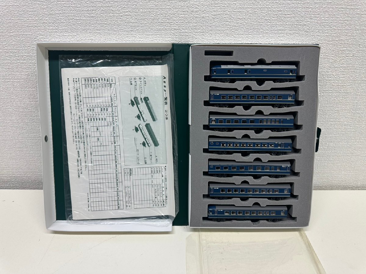 U034-X16-533 KATO 10-366 20系 寝台客車 現状品①大阪