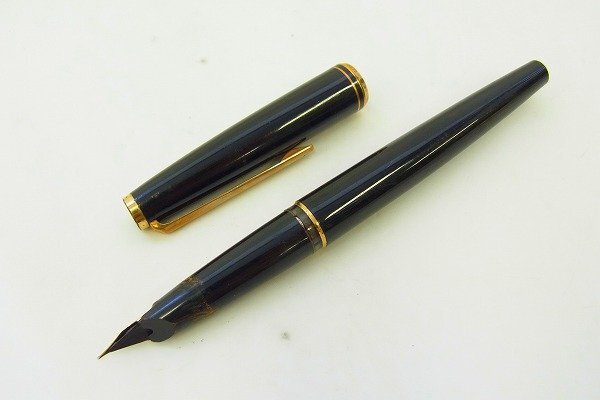 B017-Y25-7571◎ MONTBLANC モンブラン 14K-585 万年筆 現状品③渋谷 ◎