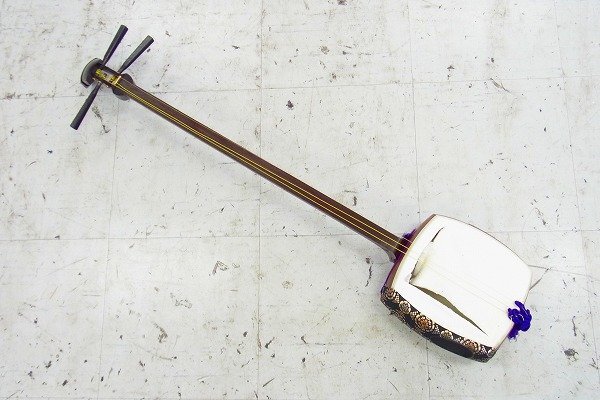 B151-J9-6511 伝統楽器 2.7cm 中棹 三味線 現状品③＠ 渋谷