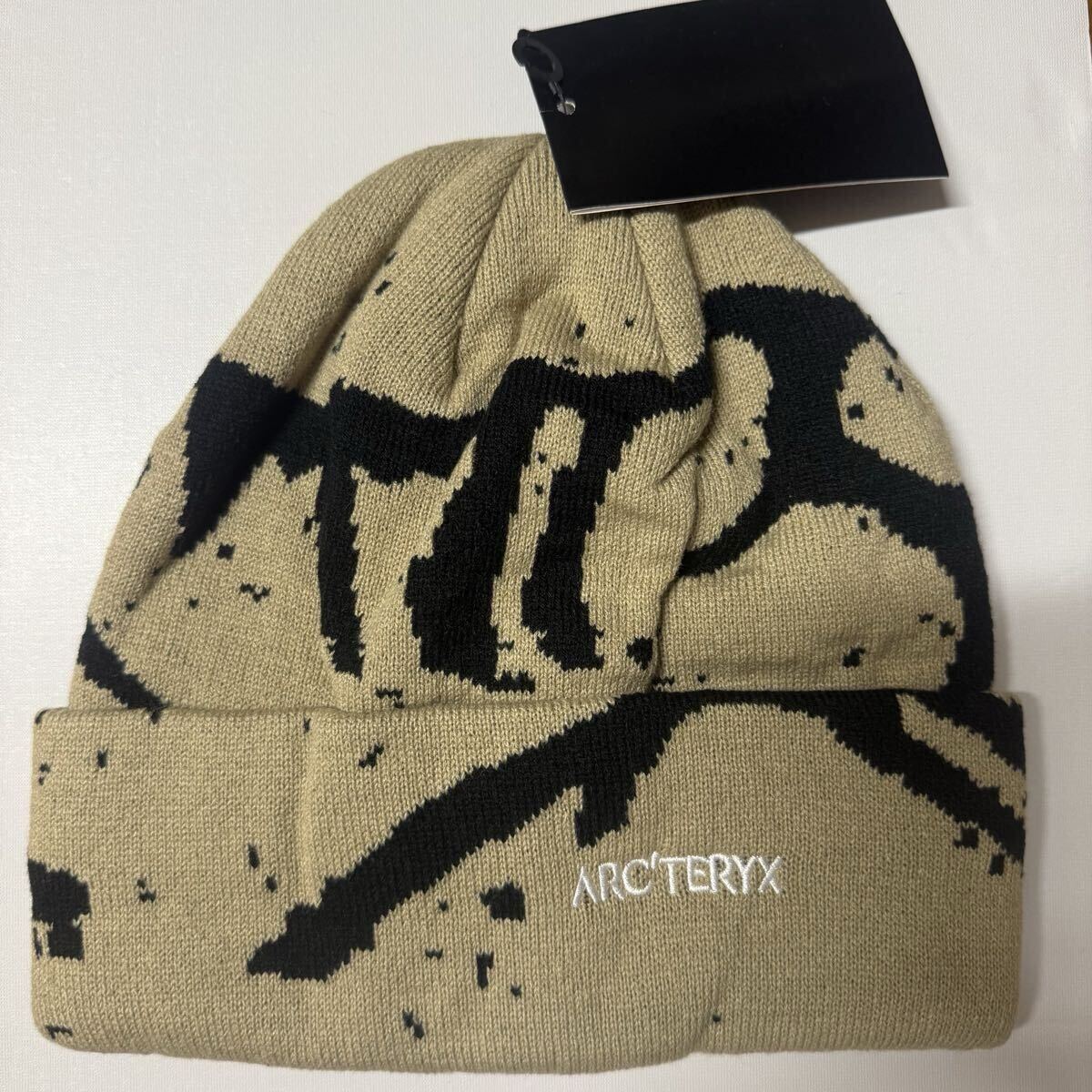 未使用　アークテリクス Arc’teryx ビーニー ニット帽　ブラウン　