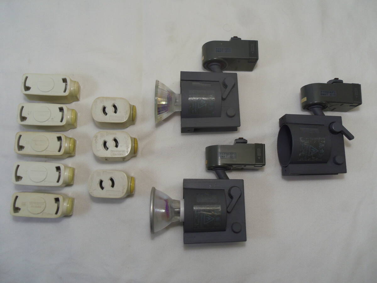 L65◇松下電工 national ダクトレール用◇抜け止めコンセントプラグ DH8540◇シーリングプラグ DH8541◇DAIKO ライト◇送料680円◇