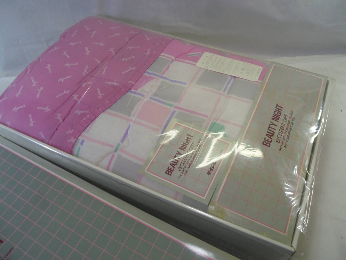 L70◇未使用◇肌布団 (肌掛け布団)◇日本製◇テイジン テトロン使用◇140cm×190cm◇春・夏・秋◇送料1300円◇