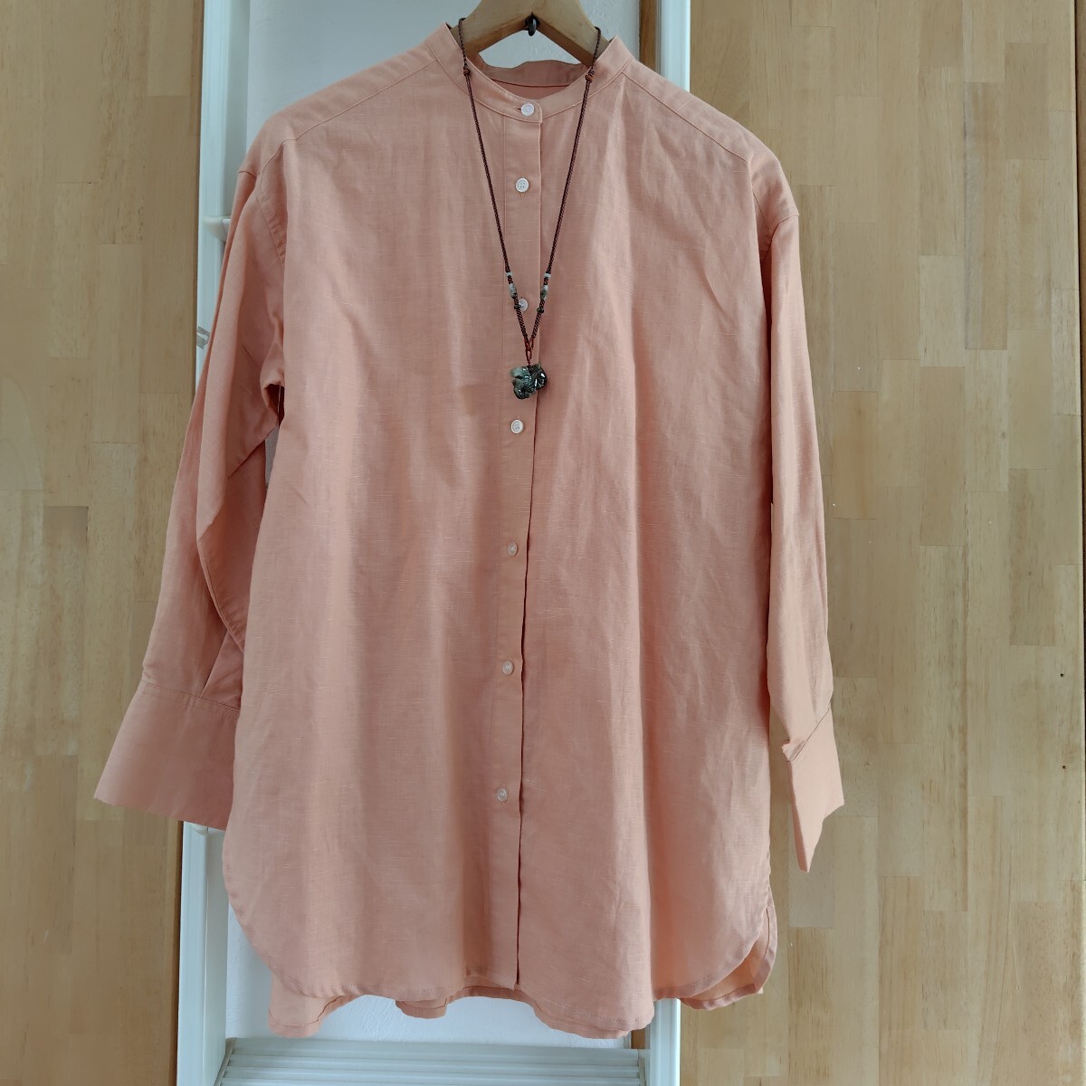 超美品　SONNYLABEL　リネン&コットン　 バンドカラー　長袖チュニック 　オレンジ系 　ドロップショルダー　フリー　アーバンリサーチ