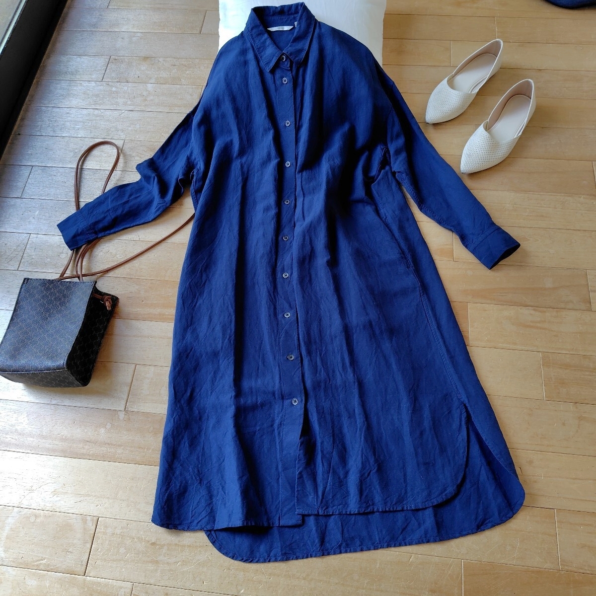 超美品　UNIQLO ユニクロ　リネン混　シャツカラー　チビ衿長袖ワンピース　ロング丈　ネイビー　ドロップショルダー　M　ハオリにも 