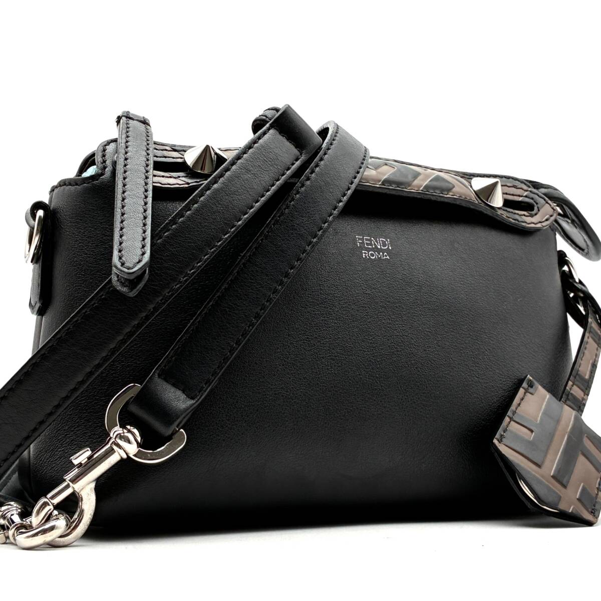 極美品 FENDI フェンディ バイザウェイ ミニ 2way ショルダーバッグ ハンドバッグ カーフレザー ブラック 黒 ズッカ スタッズ クロシェット
