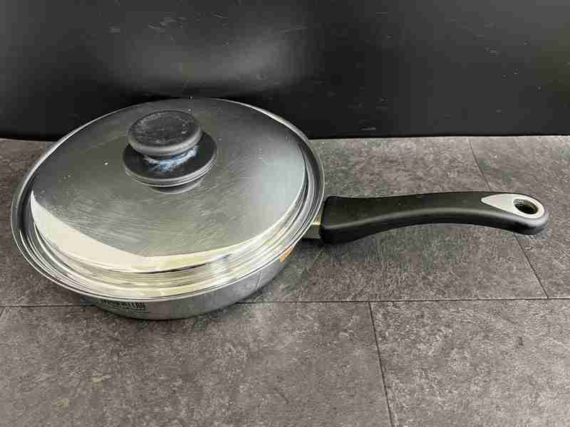 ct13765　VitaCraft　片手鍋　MANHATTAN　5776　USA製　　約27cm