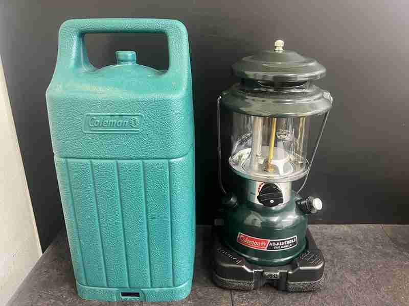 CT13811　Coleman コールマン ガソリンランタン MODEL 286-288 ADJUSTABLE