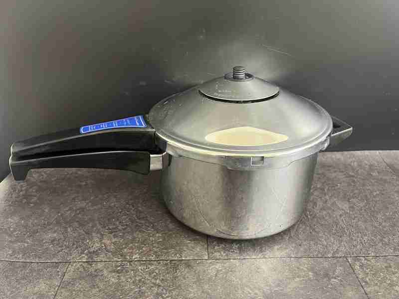 CT13877　VitaCraft　家庭用圧力鍋　NO,0603　3.5L