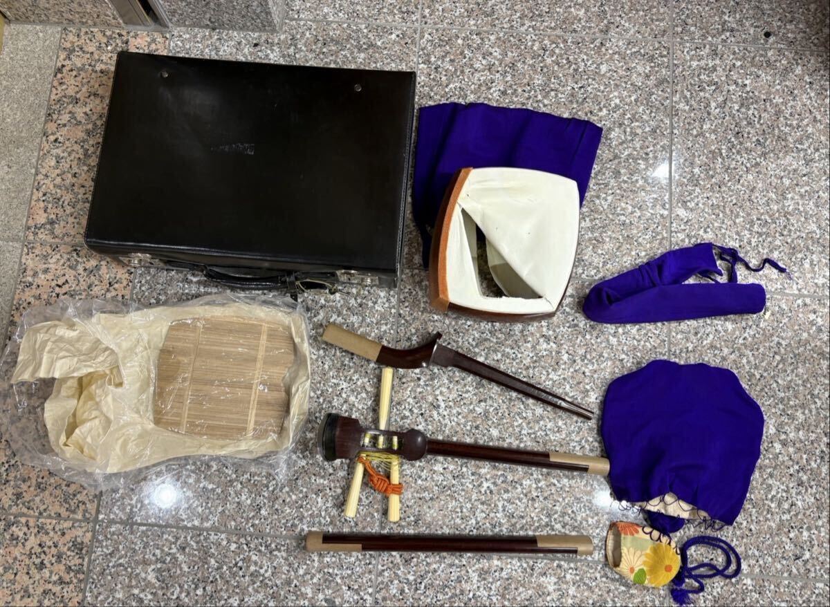 1円 三味線 三つ折り ケース付き 和楽器 本体 楽器 琴