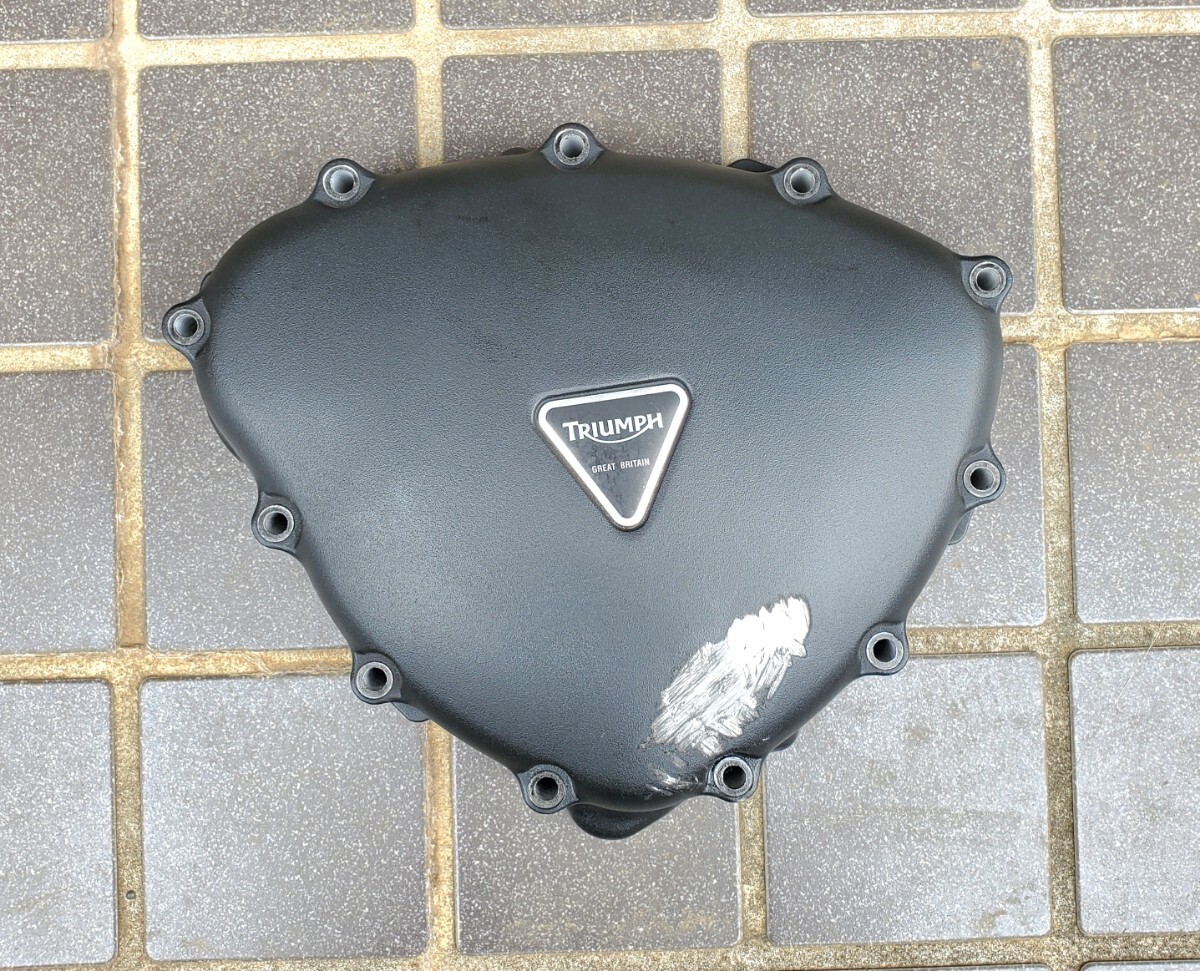 triumph トライアンフ ボンネビル T100 エンジン ジェネレーターカバー 純正 中古品