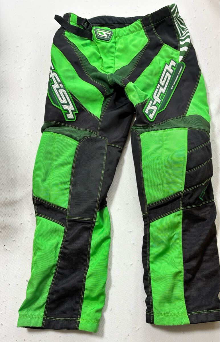 ＪーＦＩＳＨ　エクストリームパンツ　パッド入りです　36インチ　180cm 80kgにぴったり