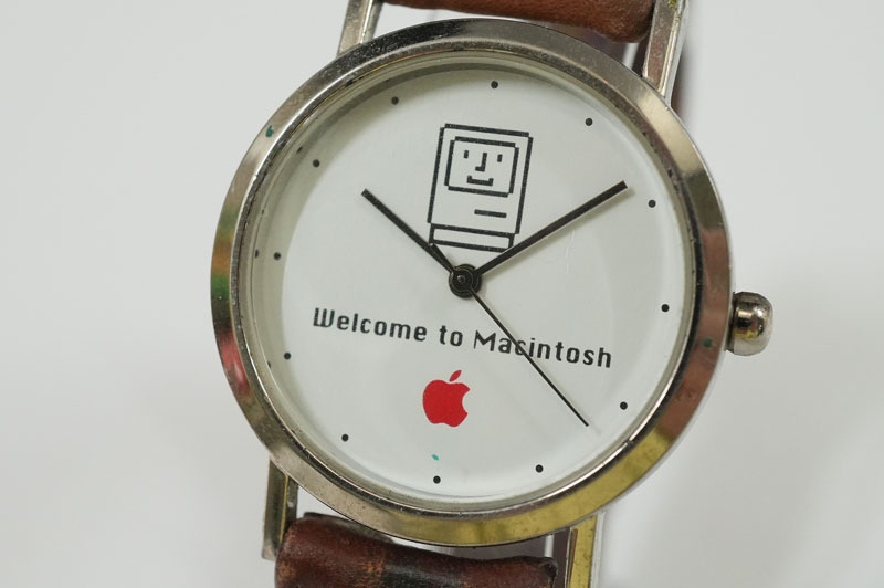 1円~【C720】希少!!　実働　Macintosh　マッキントッシュ　Apple　アップル　クオーツ　メンズ　腕時計　ノベルティ　非売品　電池交換済