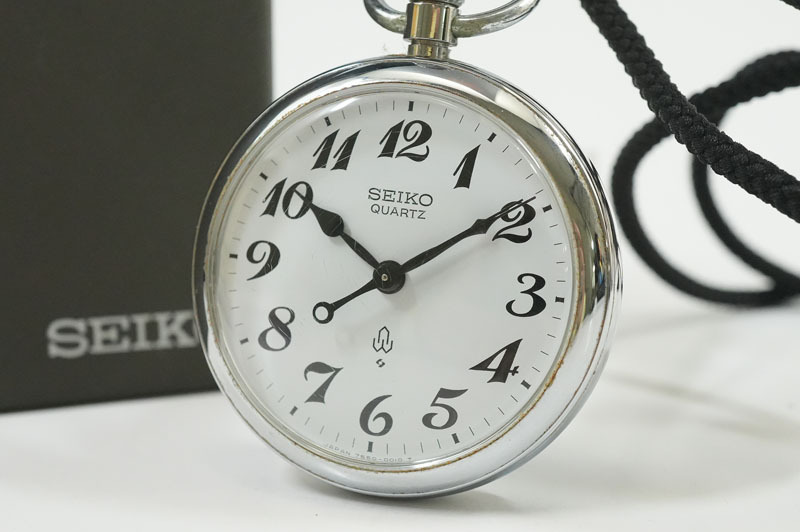 1円~【C723】実働　SEIKO／セイコー　7550-0010　懐中時計　クオーツ　鉄道時計　小山駅開業100周年記念　ケース付　電池交換済