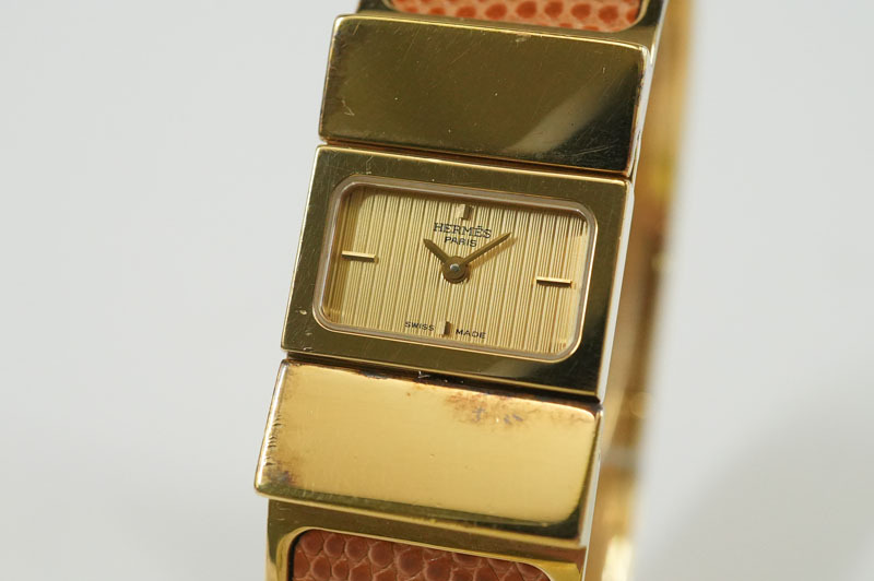 1円~【C717】実働　HERMES／エルメス　ロケ　L01.201　クオーツ　バングルウォッチ　ゴールド文字盤　レディース　腕時計　電池交換済