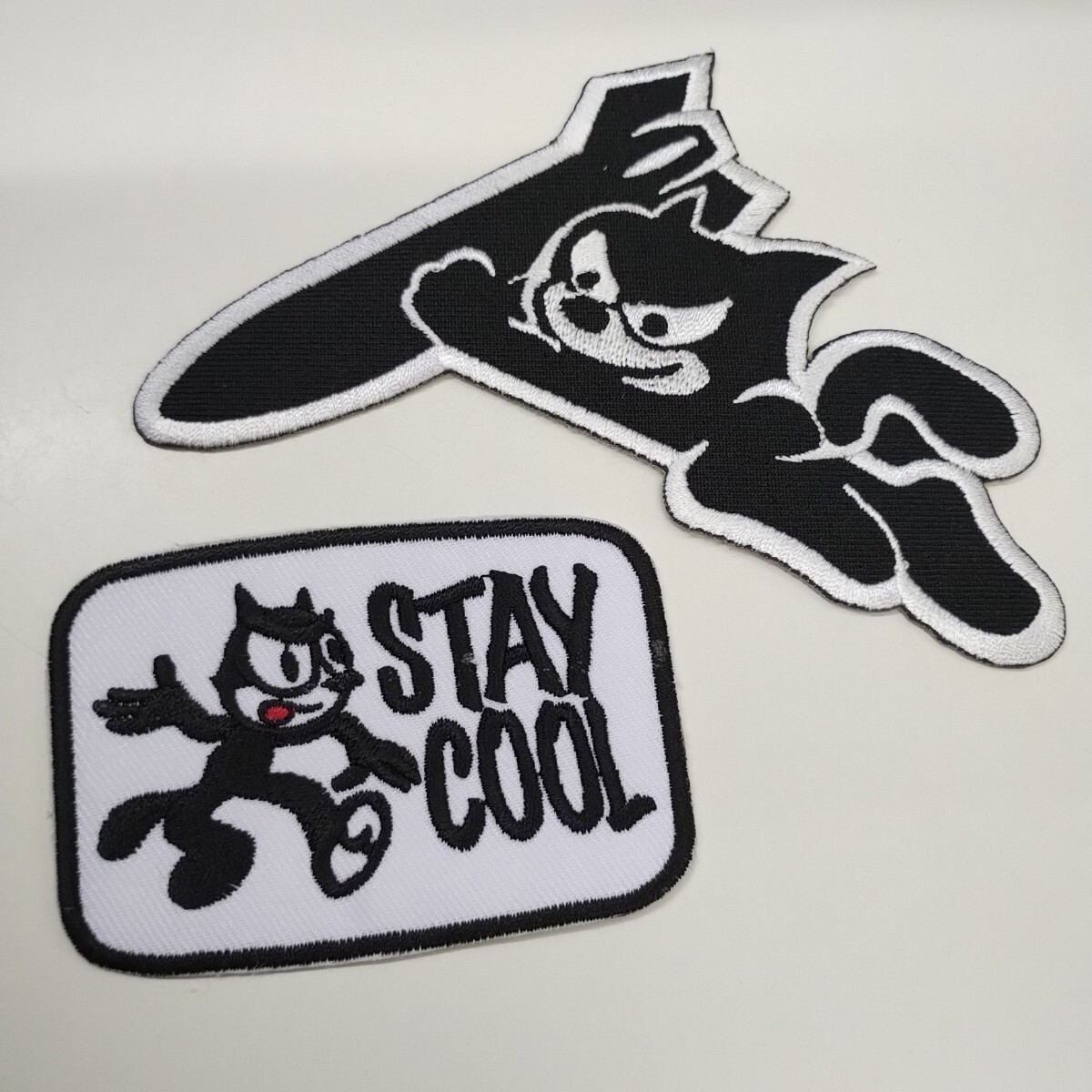 ◎ 黒猫さんのワッペン 2枚セット s212