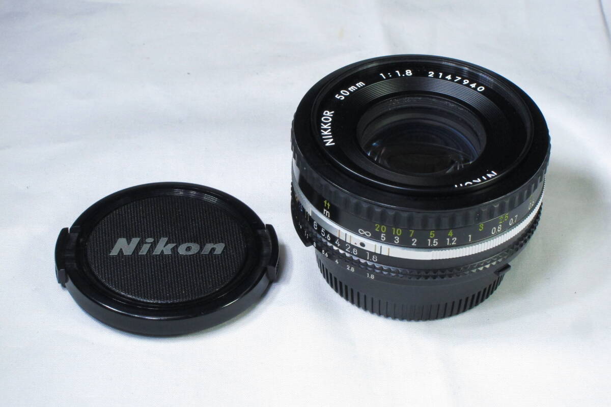 人気 Ai-s NIKKOR 50mm 1:1.8 パンケーキレンズ