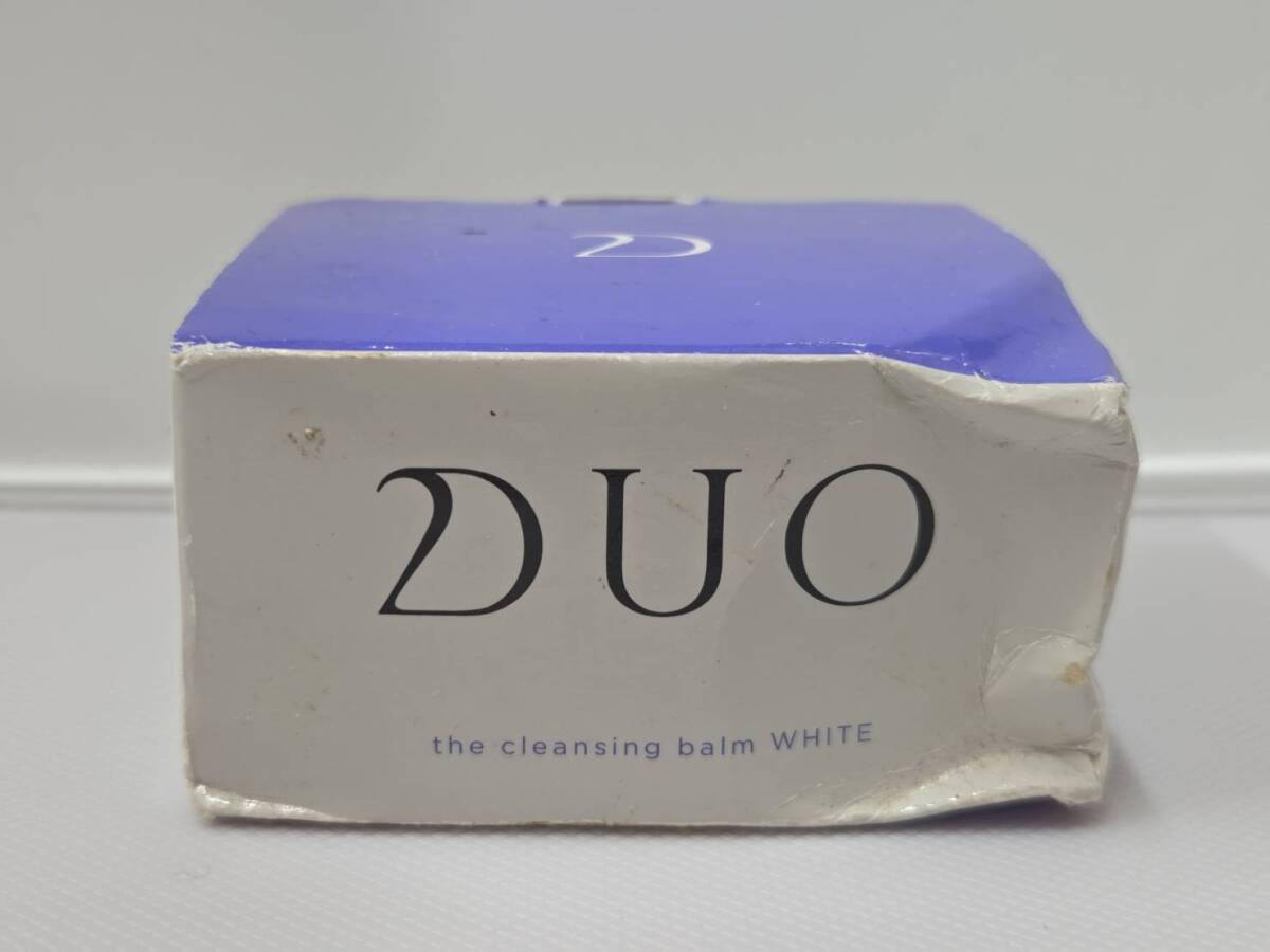 K4 【未使用品】 DUO デュオ ザ クレンジングバーム ホワイト 90g 箱潰れあり コスメ スキンケア 基礎化粧品 洗顔 メイク落とし