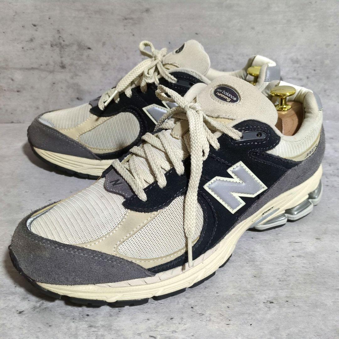 【New Balance (ニューバランス)】M2002RSH/厚底 スニーカー/スエード×メッシュ/メンズ靴/ベージュ×ブラック×グレー (黒 灰色)/28cm