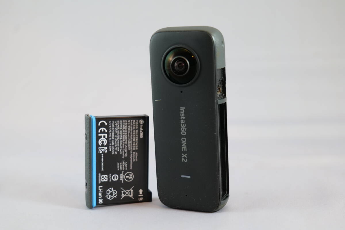 Insta 360 ONE X2 360度カメラ アクションカメラ 【A0063】