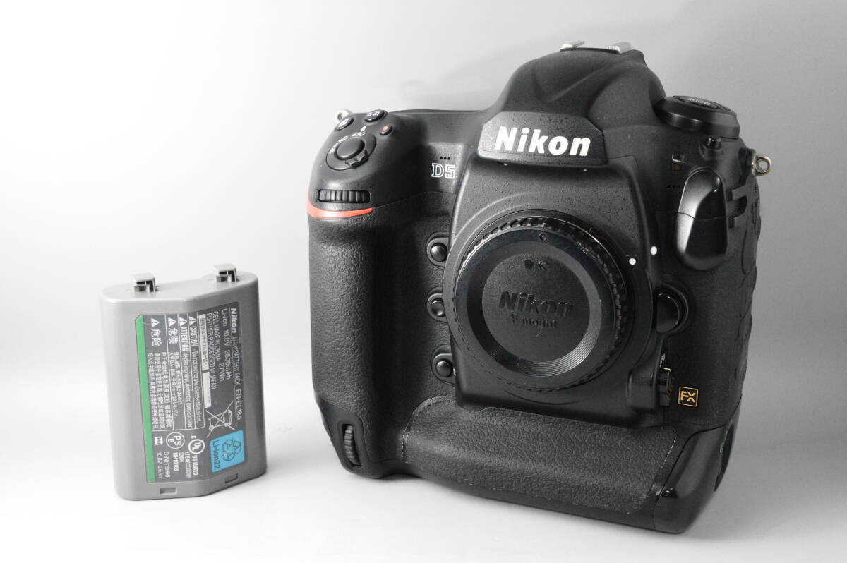 #a2945【良品】 Nikon ニコン D5 ボディ（XQD-Type）