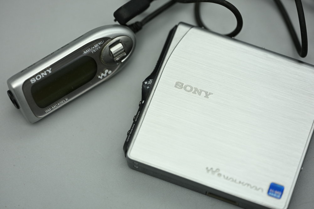 閑古鳥 オーディオ 【 SONY MZ-NH3D / MD WALKMAN 】 ソニー / ウィークマン